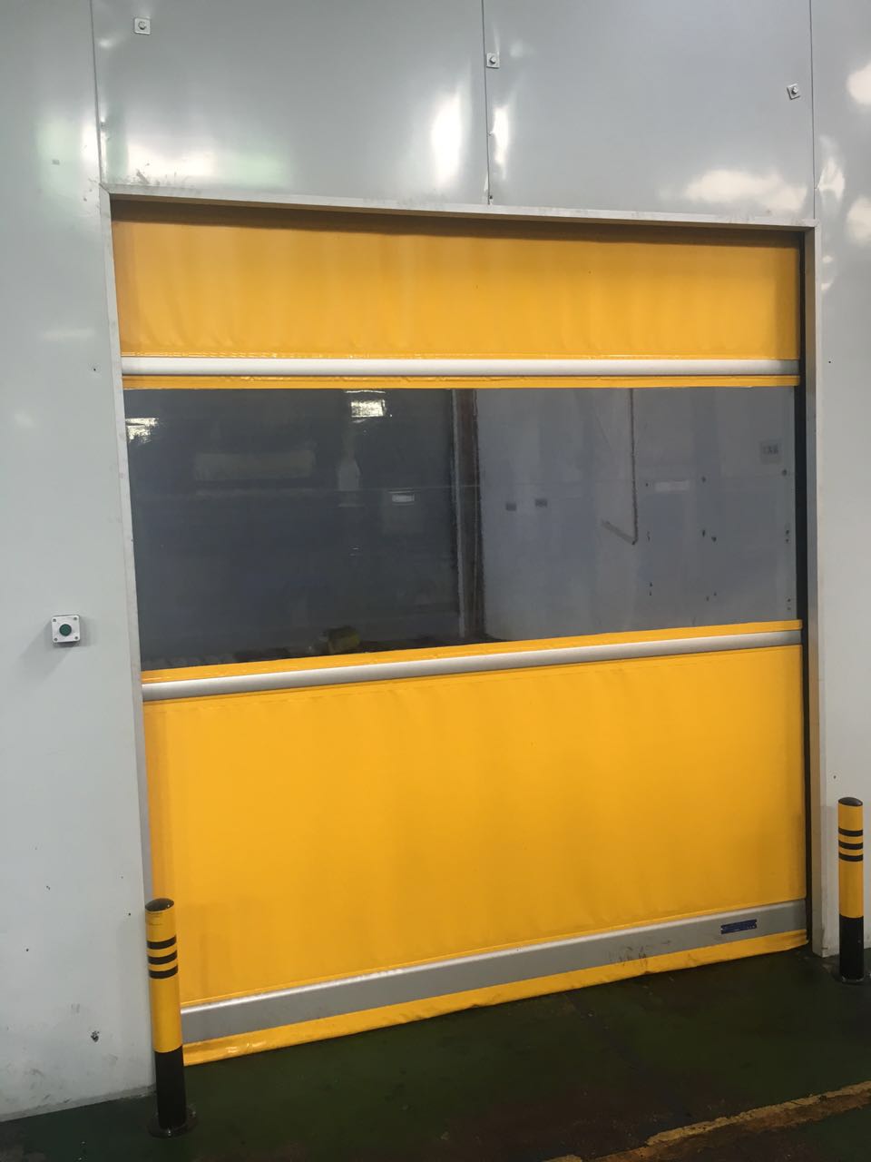 安裝快速門(mén)之前應(yīng)該怎樣預(yù)留電源線(xiàn)？